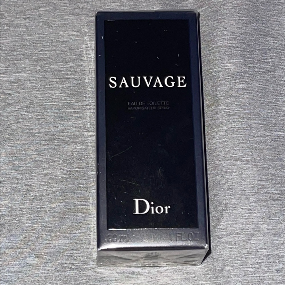 Christian Dior SAUVAGE MEN 1.0 oz (30 ml) Eau de Toilette EDT Spray NEW & SEALED